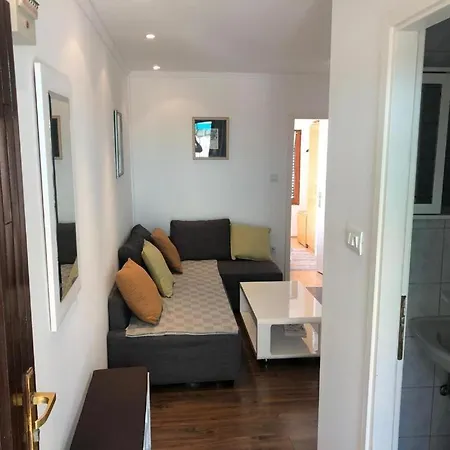 Tatjana Apartment Rab Town